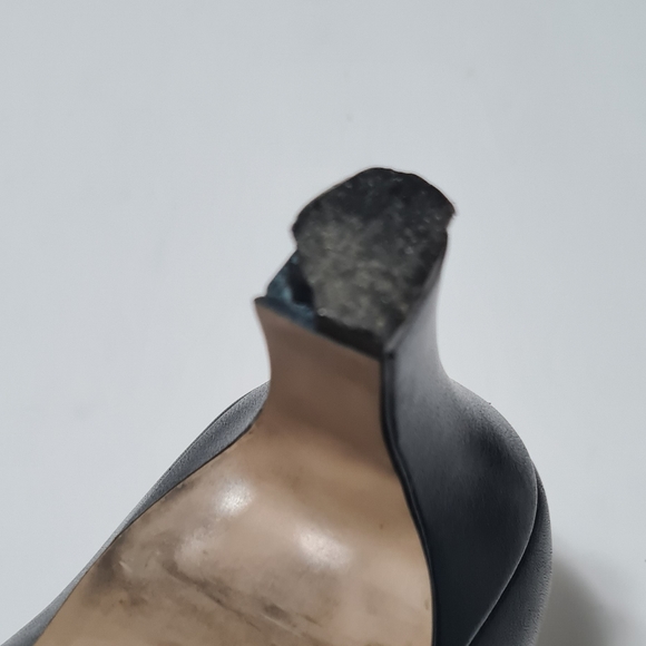 Naturalizer Leather Pumps Navy Blue Valarie Cap Toe 2.5” Heel Size 7.5W - Picture 11 of 14